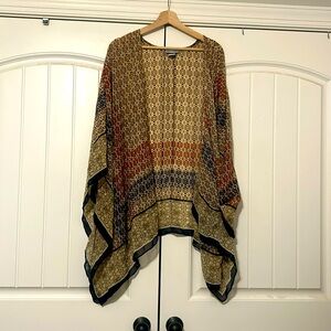 Tan and burnt orange or brick red kimono. Cover.  Plus size 4X/5x